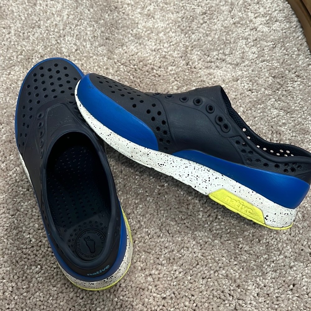 Native Kids Slip on Shoes